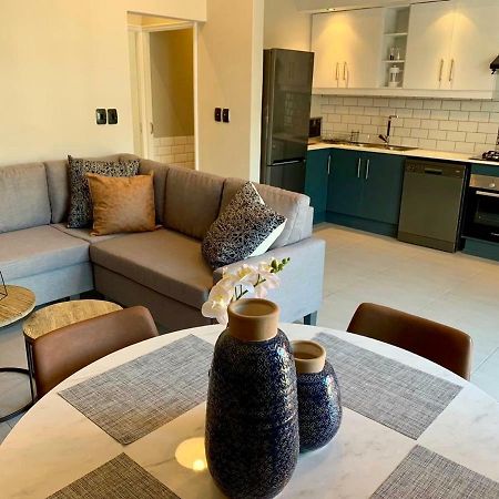 Oyster Lagoon Villa - Luxurious 2 Bed Apartment In Κνύσνα Εξωτερικό φωτογραφία