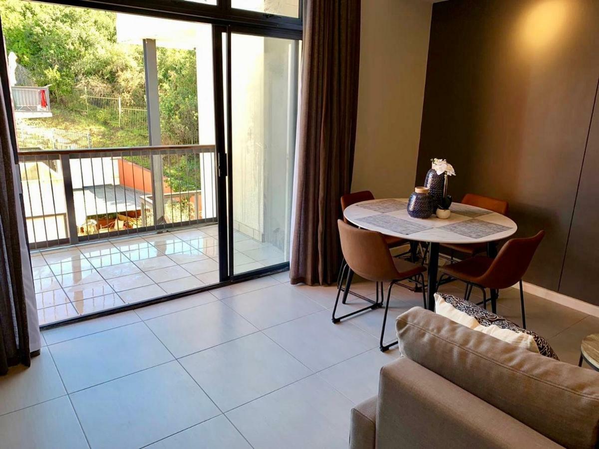 Oyster Lagoon Villa - Luxurious 2 Bed Apartment In Κνύσνα Εξωτερικό φωτογραφία